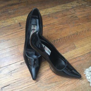 Black Patent Classic Stilleto's